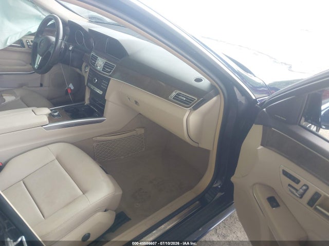 45586607 :رقم المزاد ، WDDHF5KB4GB301310 vin ، 2016 Mercedes-benz E 350 مزاد بيع