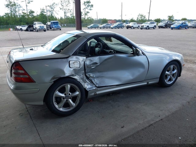 45586627 :رقم المزاد ، WDBKK65F63F286052 vin ، 2003 Mercedes-benz Slk 320 مزاد بيع