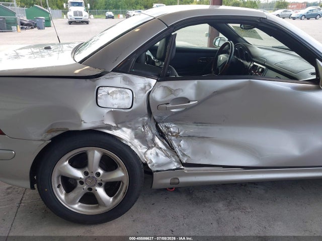 45586627 :رقم المزاد ، WDBKK65F63F286052 vin ، 2003 Mercedes-benz Slk 320 مزاد بيع