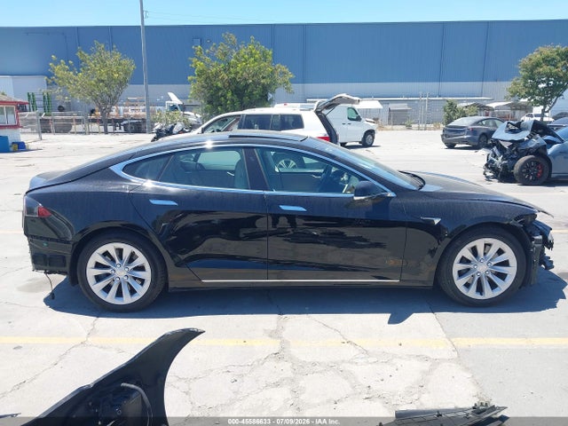 2017 Tesla Model S 100d/60d/75d/90d/p100d მანქანა იყიდება აუქციონზე, vin: 5YJSA1E22HF191679, აუქციონის ნომერი: 45586633