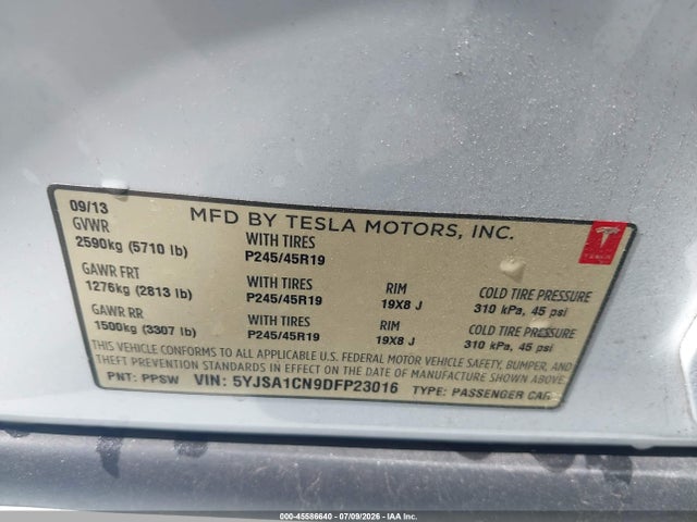 45586640 :رقم المزاد ، 5YJSA1CN9DFP23016 vin ، 2013 Tesla Model S مزاد بيع