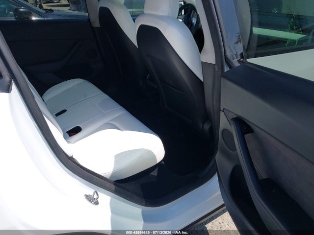 45586649 :رقم المزاد ، 7SAYGDEE8RF068395 vin ، 2024 Tesla Model Y Long Range Dual Motor All-wheel Drive مزاد بيع