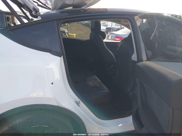 Aukcja sprzedaży 2022 Tesla Model Y Long Range Dual Motor All-wheel Drive, vin: 7SAYGDEE2NA014498, numer aukcji: 45586657