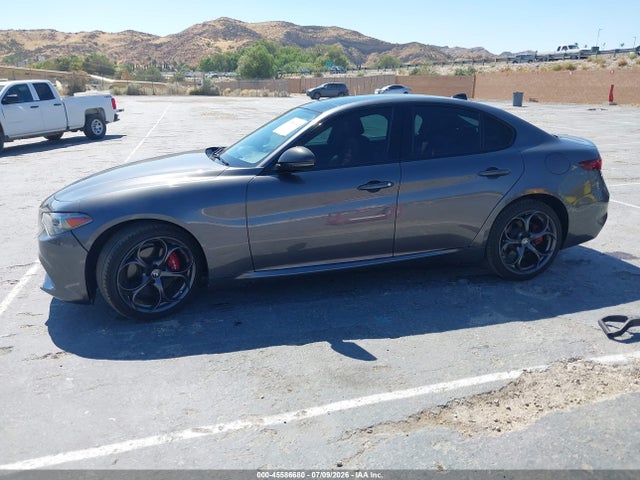 ZARFANBN7K7620681 Alfa Romeo Giulia Ti Sport Awd