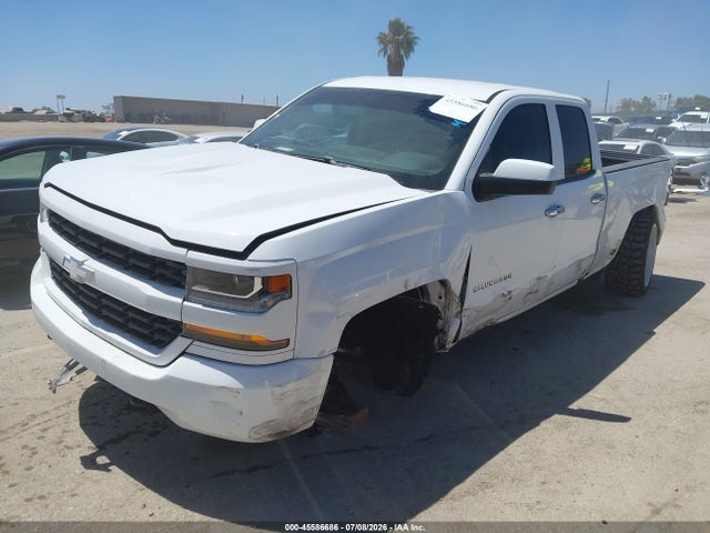 Chevrolet Silverado 1500 Custom 2016 1GCRCPEC8GZ392841 Image 2