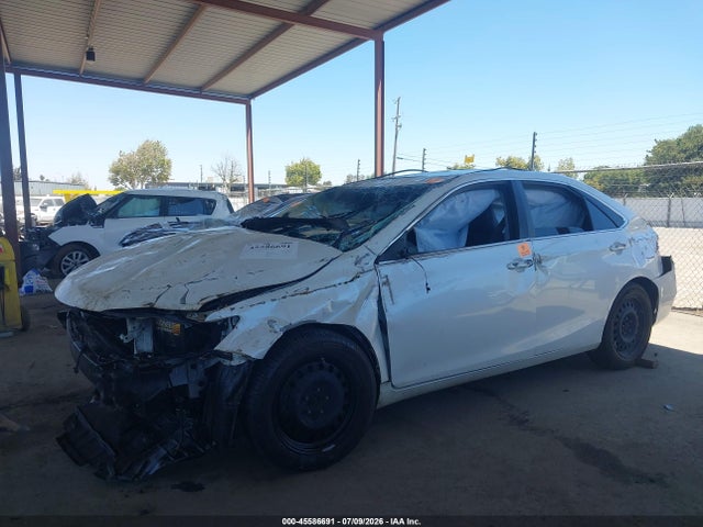 4T1BF1FK3HU304333 Toyota CAMRY XSE