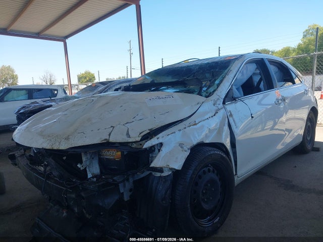 4T1BF1FK3HU304333 Toyota CAMRY XSE