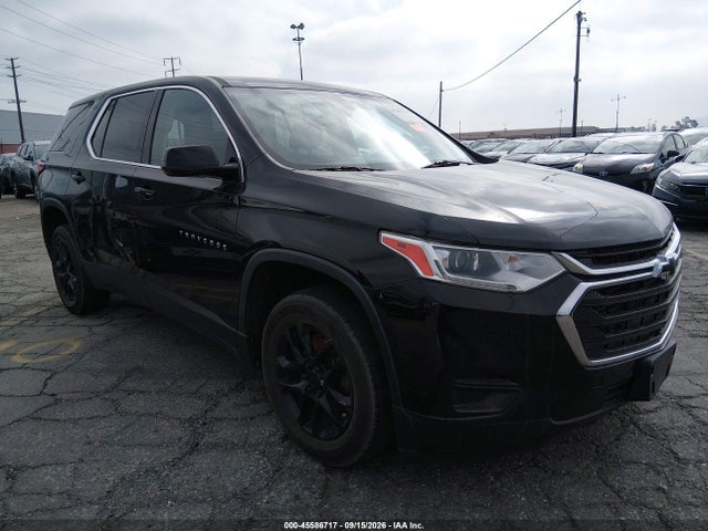 Chevrolet Traverse Ls 2018 1GNERFKW0JJ268078 головне зображення