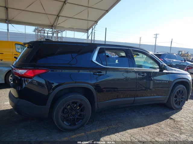 Chevrolet Traverse Ls 2018 1GNERFKW0JJ268078 Image 13