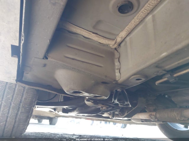 Chevrolet Traverse Ls 2018 1GNERFKW0JJ268078 Image 18