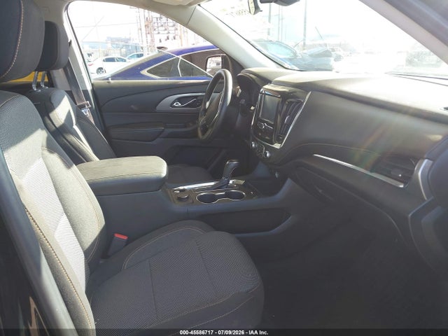 Chevrolet Traverse Ls 2018 1GNERFKW0JJ268078 Image 5