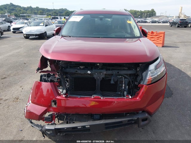 2022 Nissan Pathfinder Platinum 4wd მანქანა იყიდება აუქციონზე, vin: 5N1DR3DJ7NC263471, აუქციონის ნომერი: 45586750