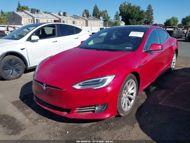 45586788 :رقم المزاد ، 5YJSA1E26HF217426 vin ، 2017 Tesla Model S 100d/60d/75d/90d/p100d مزاد بيع