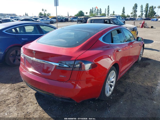 45586788 :رقم المزاد ، 5YJSA1E26HF217426 vin ، 2017 Tesla Model S 100d/60d/75d/90d/p100d مزاد بيع