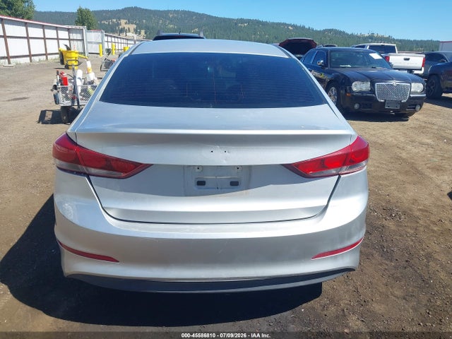 Hyundai ELANTRA SE 2018 KMHD74LF8JU468780 Image 16