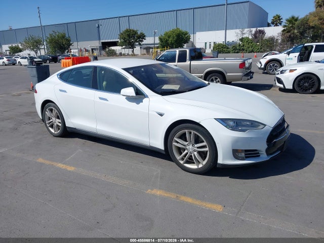 Продаж на аукціоні авто 2014 Tesla Model S, vin: 5YJSA1S16EFP61741, номер лоту: 45586814