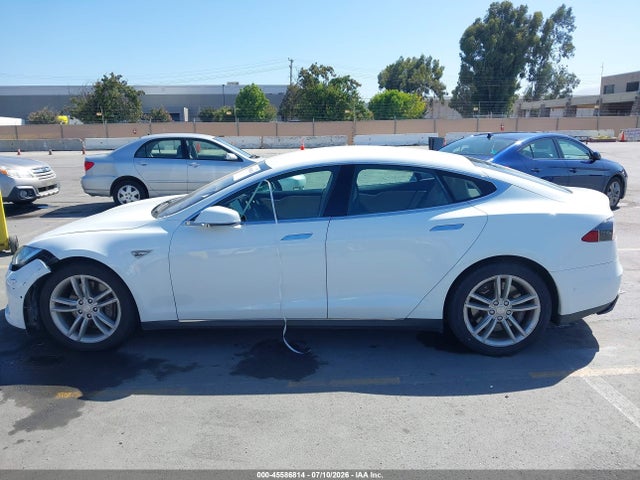 Продаж на аукціоні авто 2014 Tesla Model S, vin: 5YJSA1S16EFP61741, номер лоту: 45586814