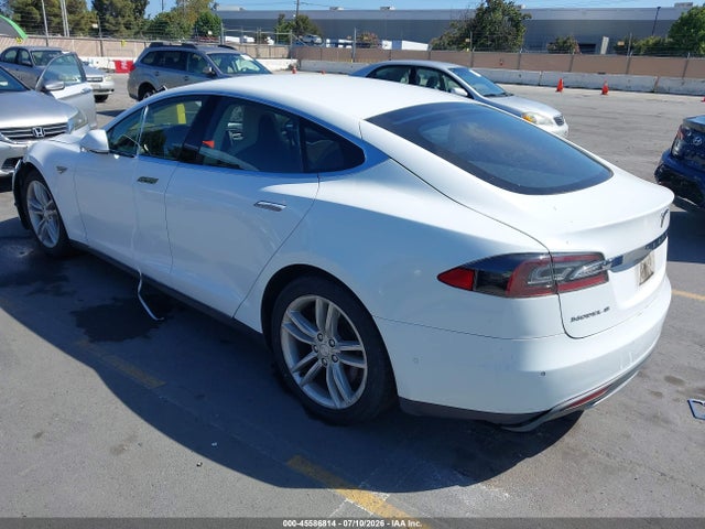 Продаж на аукціоні авто 2014 Tesla Model S, vin: 5YJSA1S16EFP61741, номер лоту: 45586814