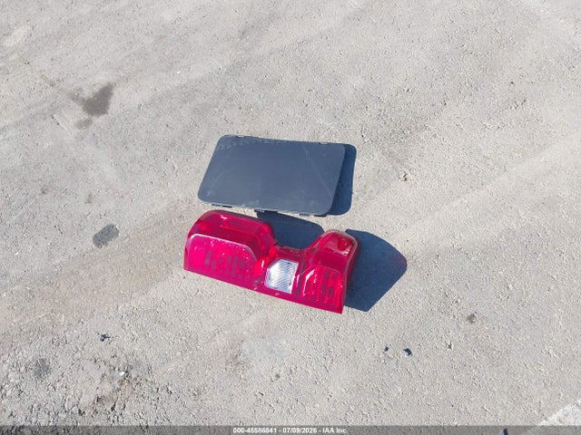 1GCPDKEK0NZ619077 Chevrolet Silverado 1500 4wd Short Bed Lt With 2fl