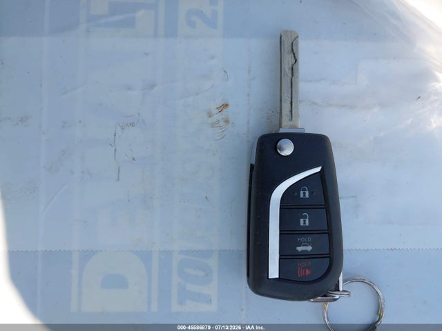 5YFEPMAE6MP231905 Toyota COROLLA LE