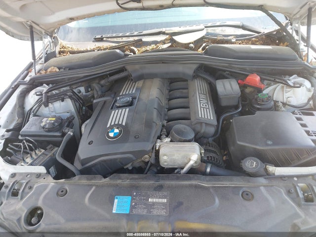 2009 Bmw 528i მანქანა იყიდება აუქციონზე, vin: WBANU53559C122733, აუქციონის ნომერი: 45586985