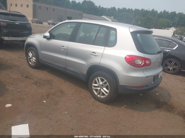 Aukcja sprzedaży 2011 Volkswagen Tiguan S, vin: WVGAV7AX2BW527172, numer aukcji: 45587062
