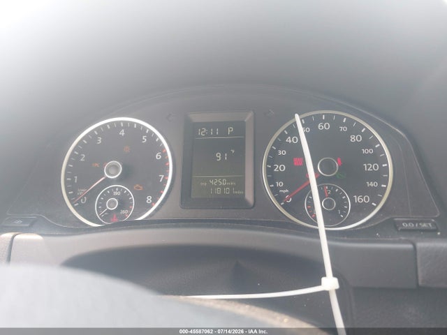 Aukcja sprzedaży 2011 Volkswagen Tiguan S, vin: WVGAV7AX2BW527172, numer aukcji: 45587062