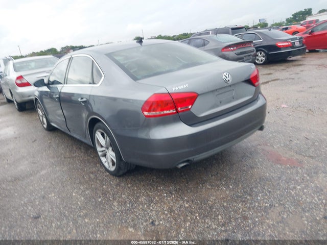 2012 Volkswagen Passat 3.6l V6 Se მანქანა იყიდება აუქციონზე, vin: 1VWBM7A37CC077561, აუქციონის ნომერი: 45587082
