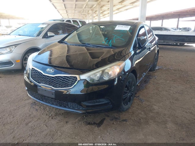 KIA FORTE LX 2014 KNAFK4A67E5163704 Image 2
