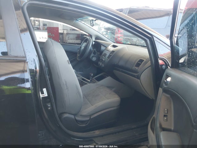 KIA FORTE LX 2014 KNAFK4A67E5163704 Image 5