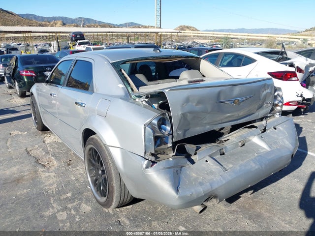 2006 Chrysler 300c მანქანა იყიდება აუქციონზე, vin: 2C3LA63H06H139102, აუქციონის ნომერი: 45587106