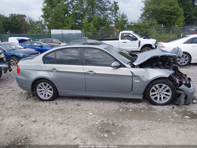 Продажа на аукционе авто 2006 Bmw 325i, vin: WBAVB13526KX67954, номер лота: 45587125