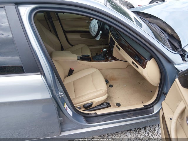 Продажа на аукционе авто 2006 Bmw 325i, vin: WBAVB13526KX67954, номер лота: 45587125