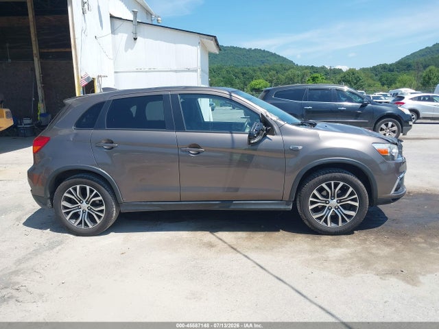 45587148 :رقم المزاد ، JA4AP3AU7JU016722 vin ، 2018 Mitsubishi Outlander Sport 2.0 Es مزاد بيع