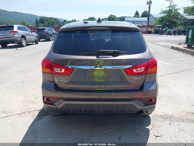 45587148 :رقم المزاد ، JA4AP3AU7JU016722 vin ، 2018 Mitsubishi Outlander Sport 2.0 Es مزاد بيع