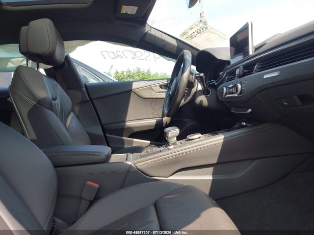 2019 Audi A5 45 Premium მანქანა იყიდება აუქციონზე, vin: WAUENCF56KA098764, აუქციონის ნომერი: 45587207