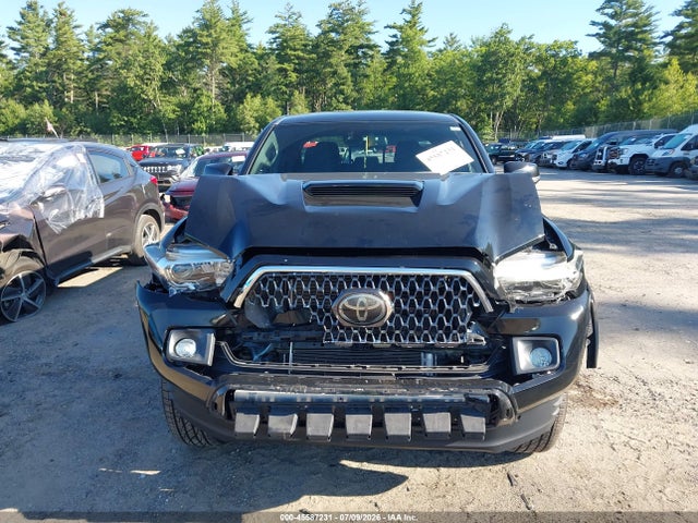3TMCZ5AN7JM174690 Toyota Tacoma Trd Sport