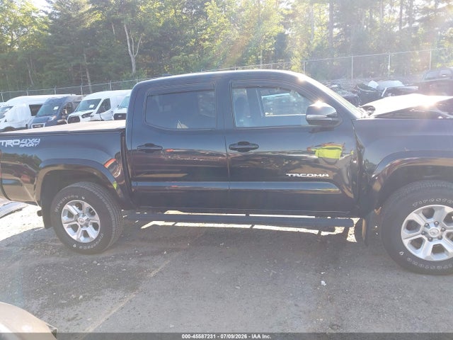 3TMCZ5AN7JM174690 Toyota Tacoma Trd Sport