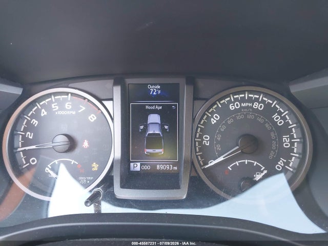 3TMCZ5AN7JM174690 Toyota Tacoma Trd Sport