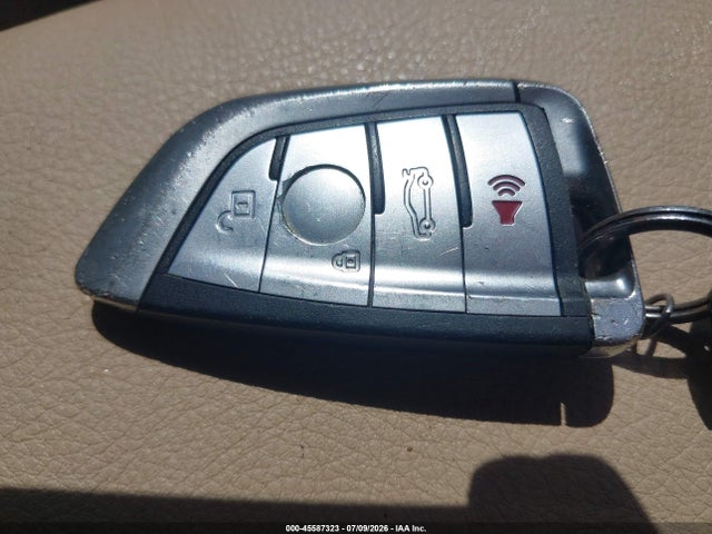 Продажа на аукционе авто 2016 Bmw 320i Xdrive, vin: WBA8E5G57GNT93461, номер лота: 45587323