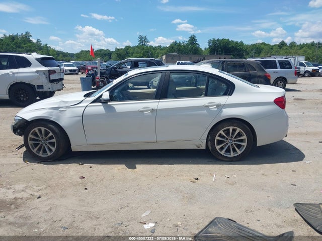 Продажа на аукционе авто 2016 Bmw 320i Xdrive, vin: WBA8E5G57GNT93461, номер лота: 45587323