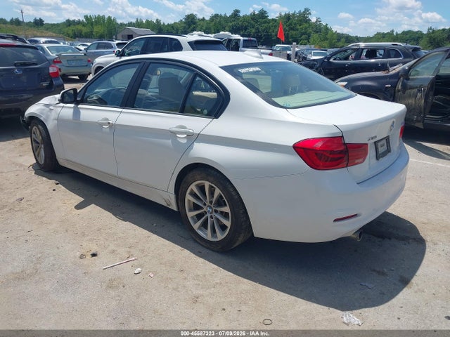 Продажа на аукционе авто 2016 Bmw 320i Xdrive, vin: WBA8E5G57GNT93461, номер лота: 45587323
