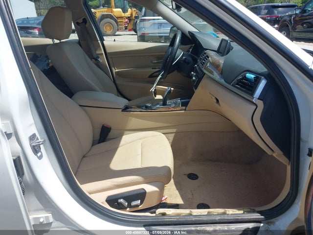 Продажа на аукционе авто 2016 Bmw 320i Xdrive, vin: WBA8E5G57GNT93461, номер лота: 45587323