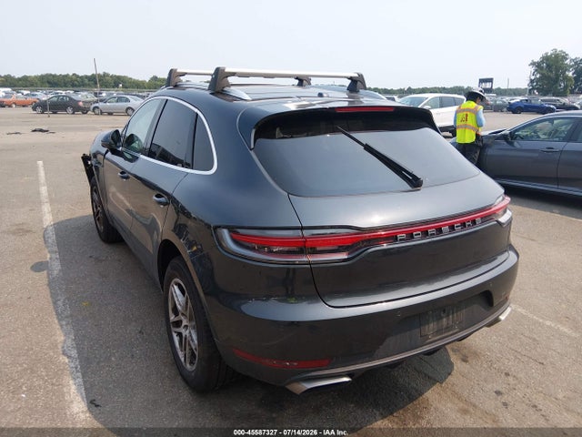 Porsche Macan 2021 WP1AA2A55MLB05093 Image 3