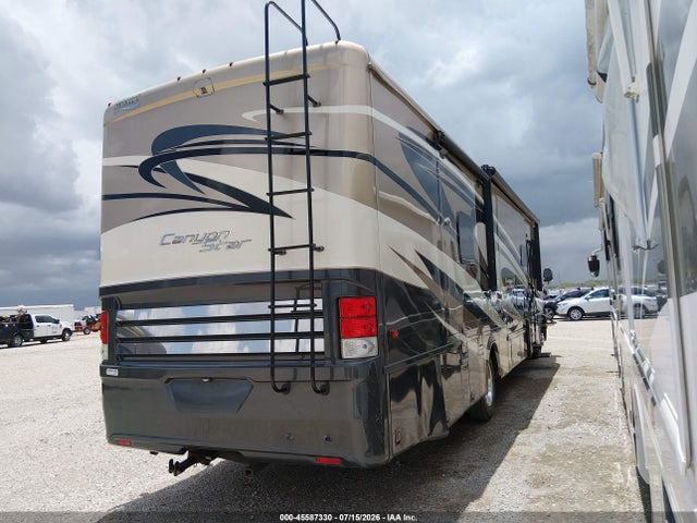 Ford F53 2015 1F66F5DYXE0A17002 Image 4