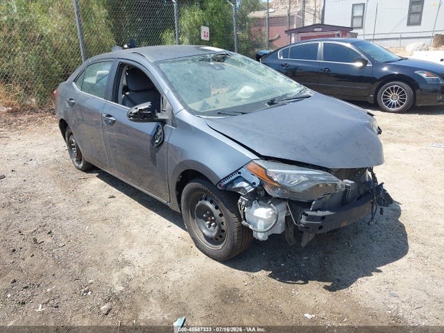 Toyota COROLLA LE 2017 2T1BURHE4HC796982 Image 1