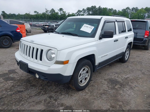 1C4NJPBB3GD721166 Jeep Patriot Sport