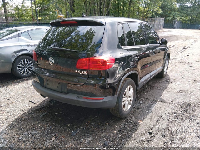 Продажа на аукционе авто 2014 Volkswagen Tiguan S, vin: WVGBV3AX0EW614957, номер лота: 45587355