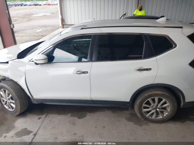 Продаж на аукціоні авто 2020 Nissan Rogue Sv Intelligent Awd, vin: KNMAT2MV0LP523897, номер лоту: 45587387