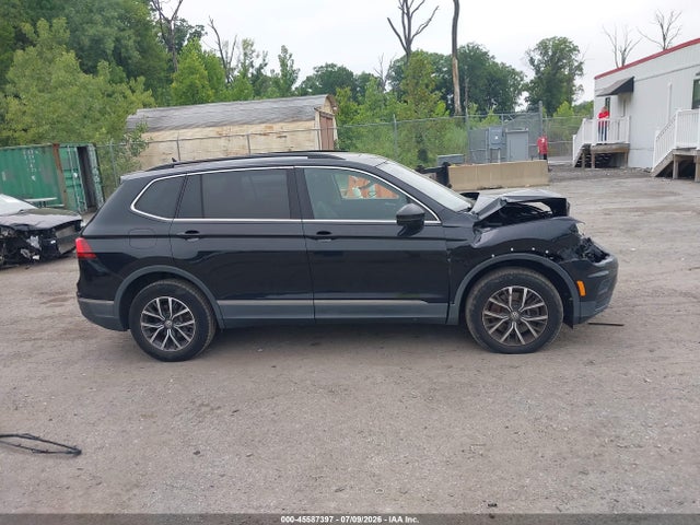 2020 Volkswagen Tiguan 2.0t Se/2.0t Se R-line Black/2.0t Sel მანქანა იყიდება აუქციონზე, vin: 3VV2B7AX6LM020618, აუქციონის ნომერი: 45587397